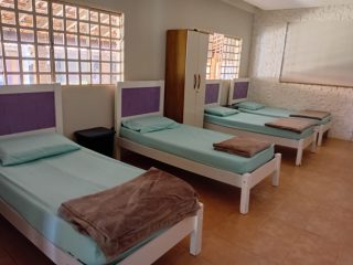 Espaço de convivência de uma unidade parceira de tratamento